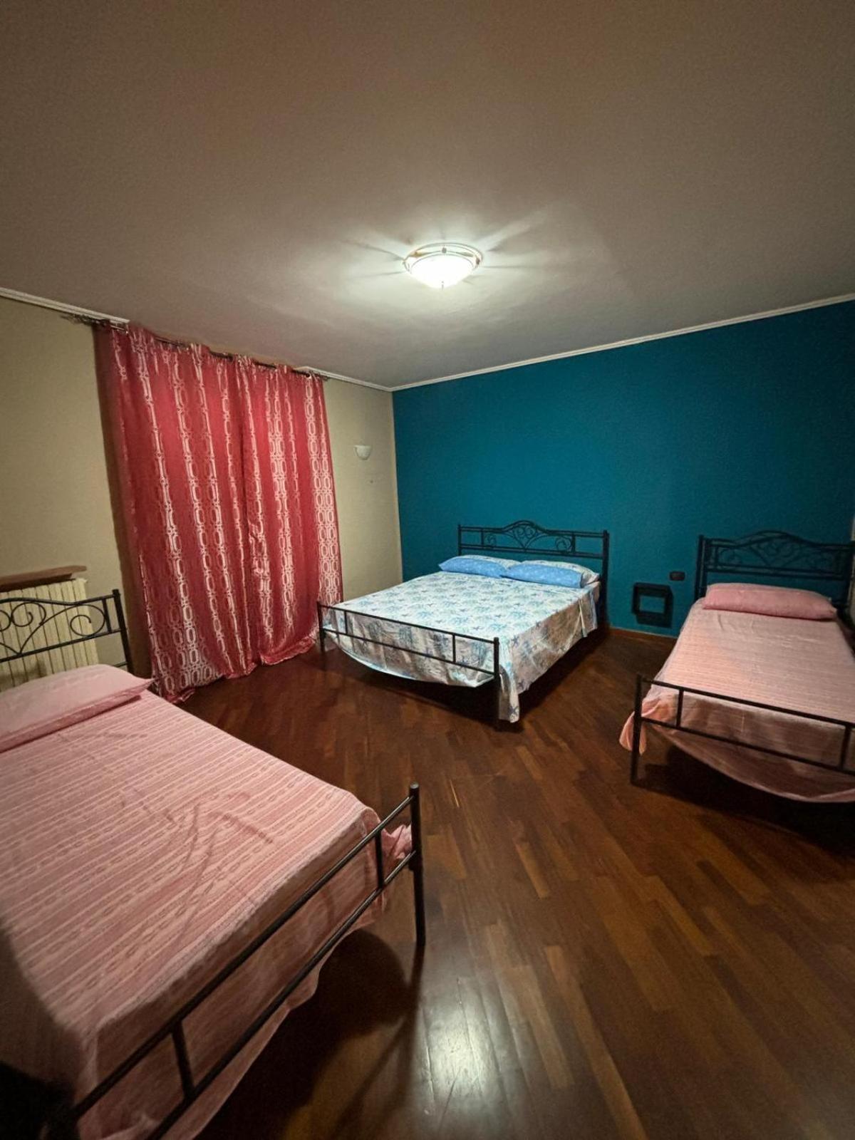 Casa Toto' Apartamento Nápoles Quarto foto